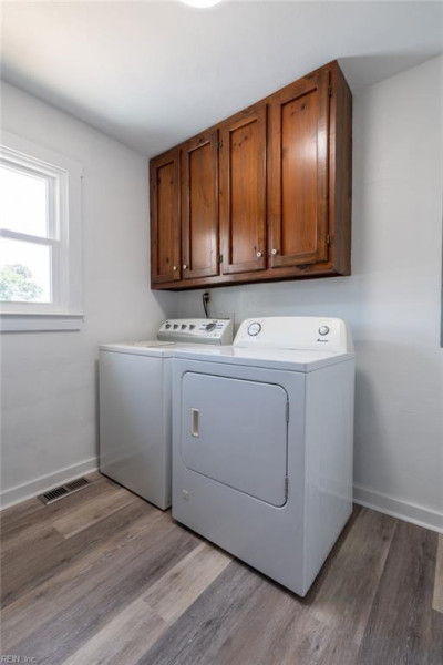 Photo 33 of 50 residential for sale in Chesapeake virginia Photo 33 of 50 residential for sale in Chesapeake virginia