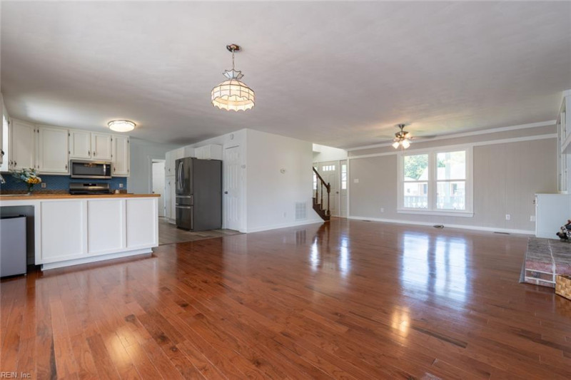 Photo 7 of 50 residential for sale in Chesapeake virginia Photo 7 of 50 residential for sale in Chesapeake virginia
