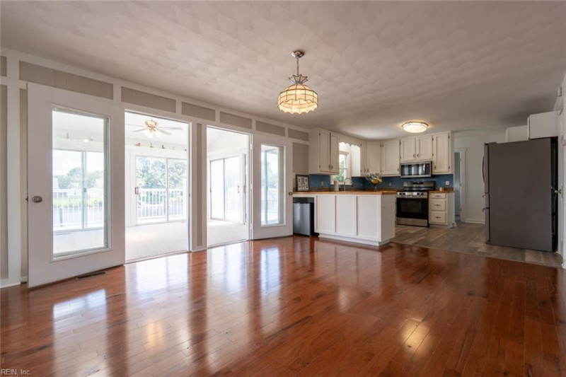 Photo 8 of 50 residential for sale in Chesapeake virginia Photo 8 of 50 residential for sale in Chesapeake virginia