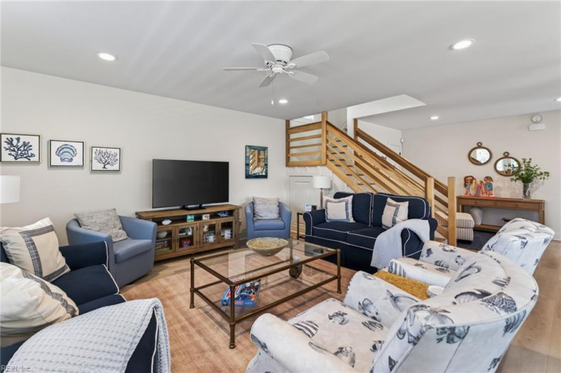 Photo 11 of 50 residential for sale in Virginia Beach virginia