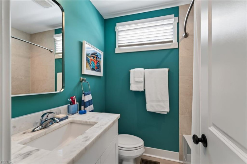Photo 17 of 50 residential for sale in Virginia Beach virginia