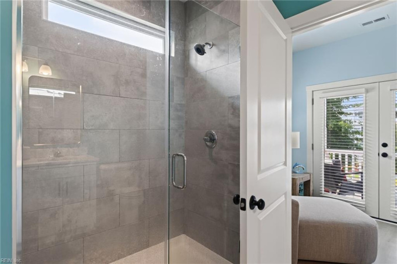 Photo 27 of 50 residential for sale in Virginia Beach virginia