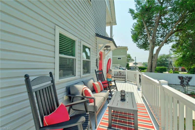 Photo 3 of 50 residential for sale in Virginia Beach virginia