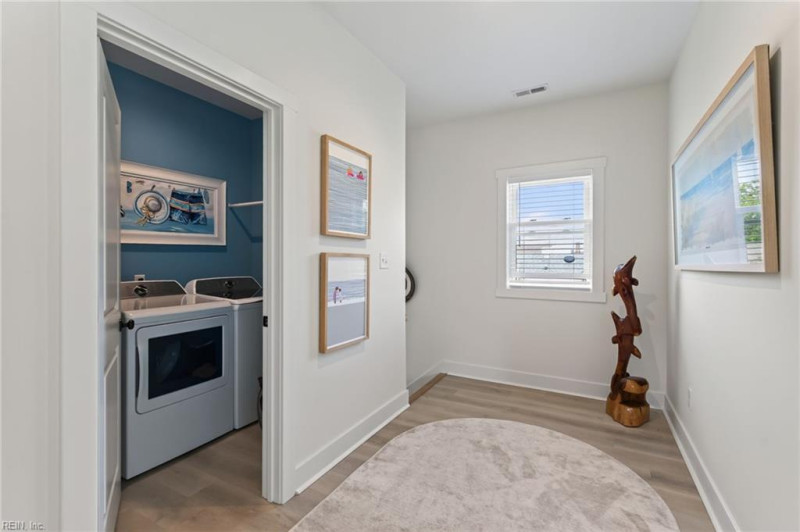 Photo 34 of 50 residential for sale in Virginia Beach virginia