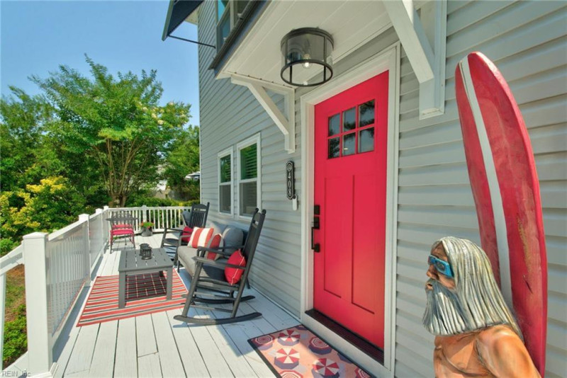 Photo 4 of 50 residential for sale in Virginia Beach virginia