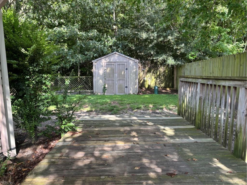 Photo 11 of 13 residential for sale in Virginia Beach virginia