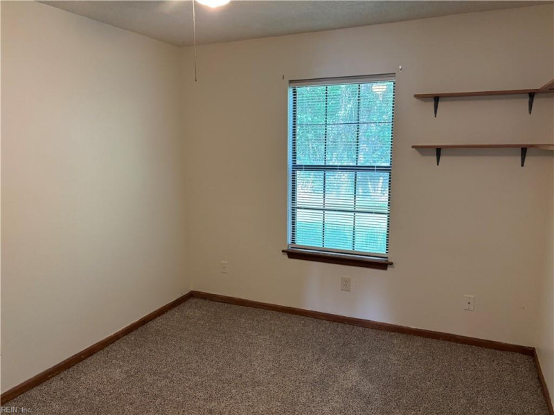 Photo 8 of 13 residential for sale in Virginia Beach virginia