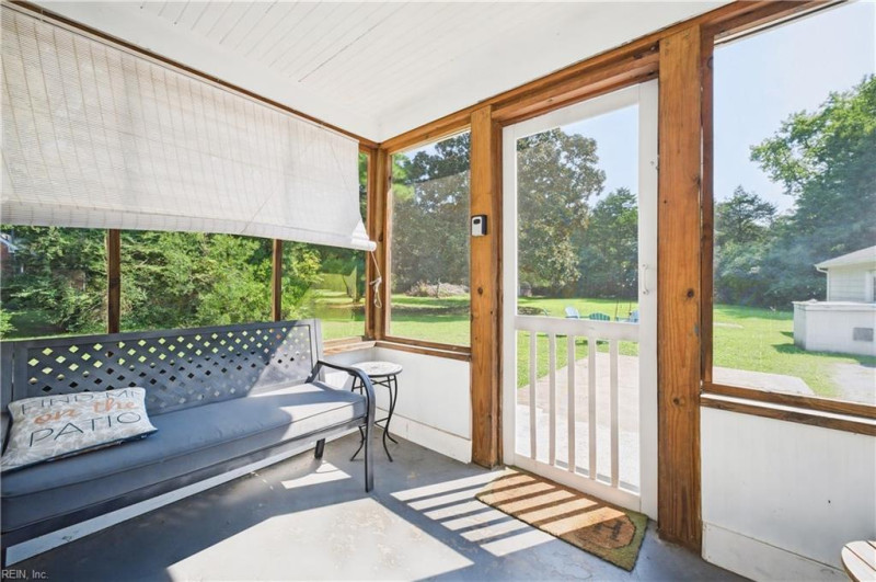 Photo 27 of 48 residential for sale in Mathews County virginia