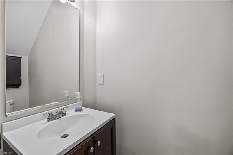 Photo 16 of 33 residential for sale in Chesapeake virginia Photo 16 of 33 residential for sale in Chesapeake virginia