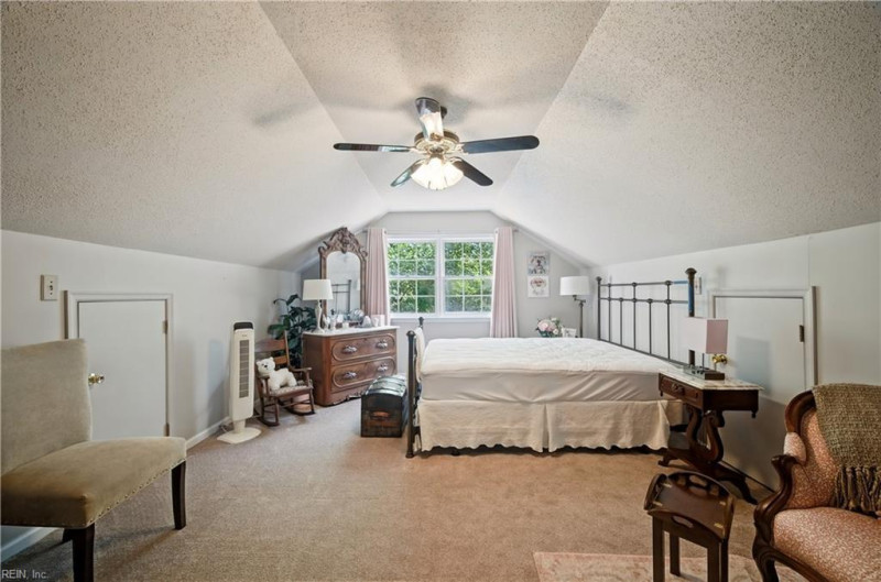 Photo 20 of 31 residential for sale in Hampton virginia