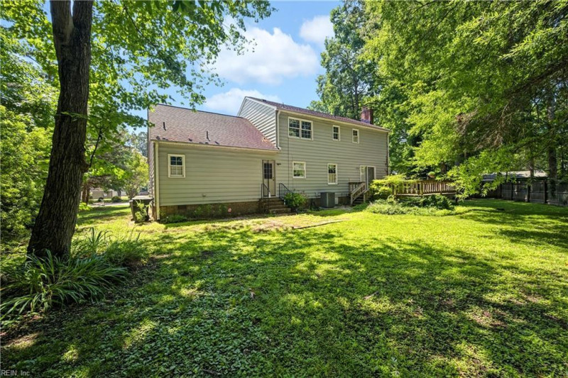Photo 25 of 31 residential for sale in Hampton virginia
