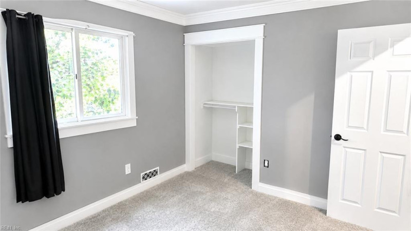 Photo 14 of 28 residential for sale in Virginia Beach virginia