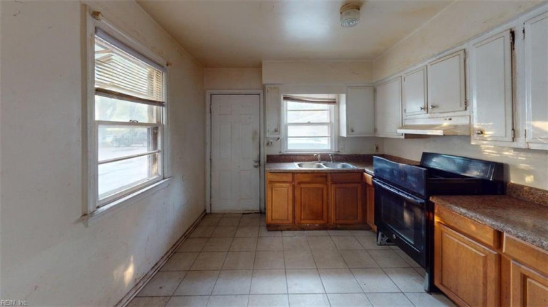 Photo 28 of 41 residential for sale in Norfolk virginia Photo 28 of 41 residential for sale in Norfolk virginia