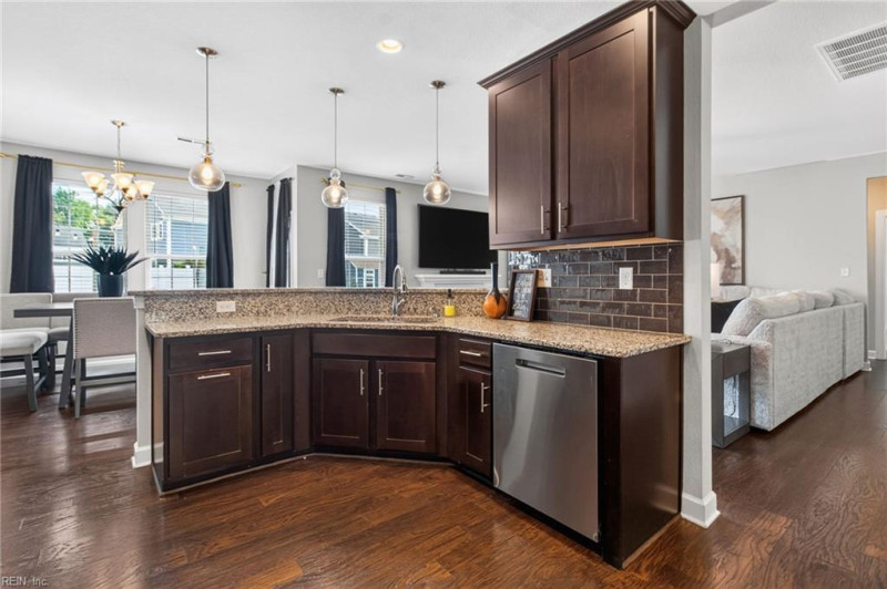 Photo 14 of 50 residential for sale in Suffolk virginia