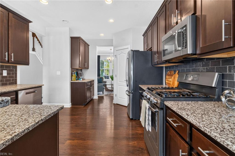 Photo 15 of 50 residential for sale in Suffolk virginia