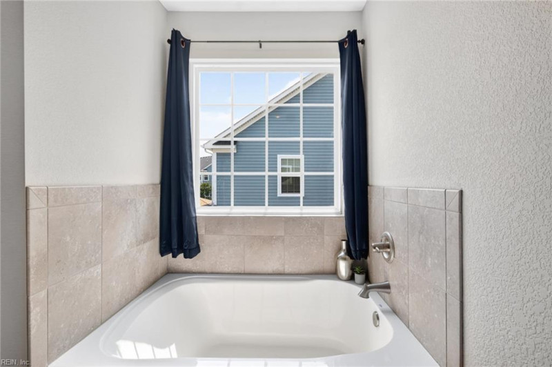 Photo 34 of 50 residential for sale in Suffolk virginia
