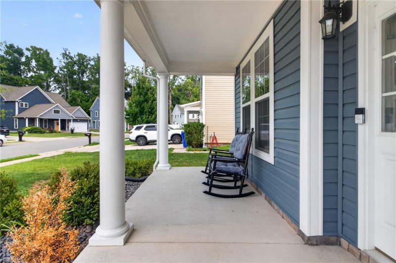 Photo 5 of 50 residential for sale in Suffolk virginia