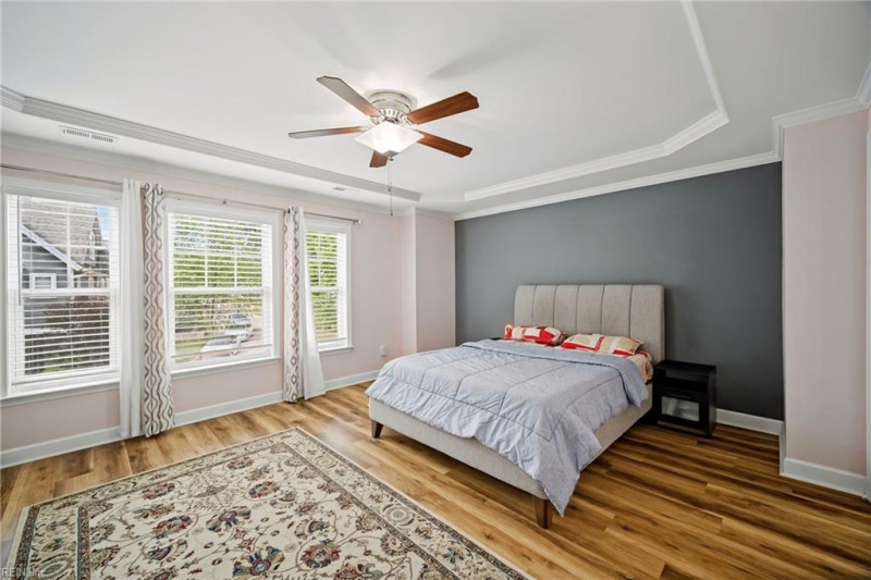 Photo 14 of 46 residential for sale in Virginia Beach virginia