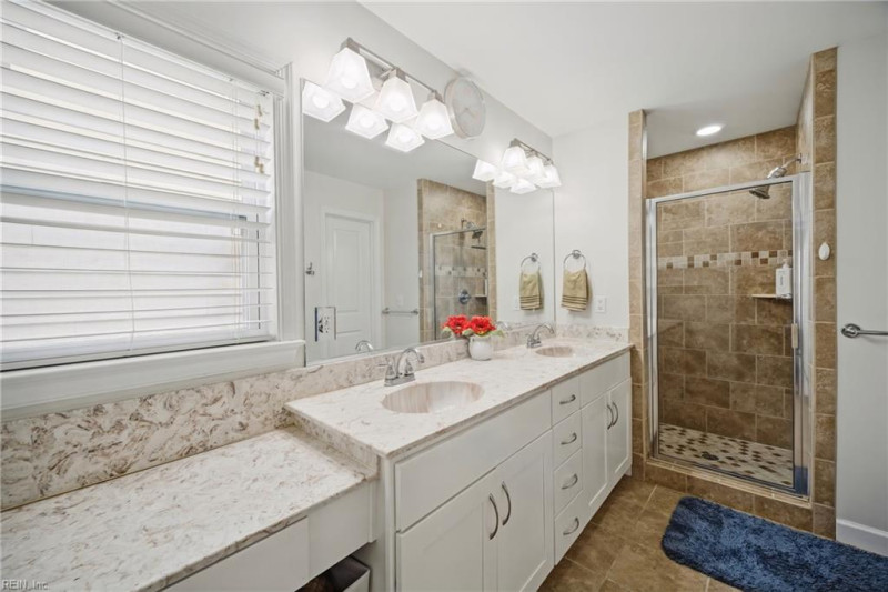 Photo 20 of 46 residential for sale in Virginia Beach virginia