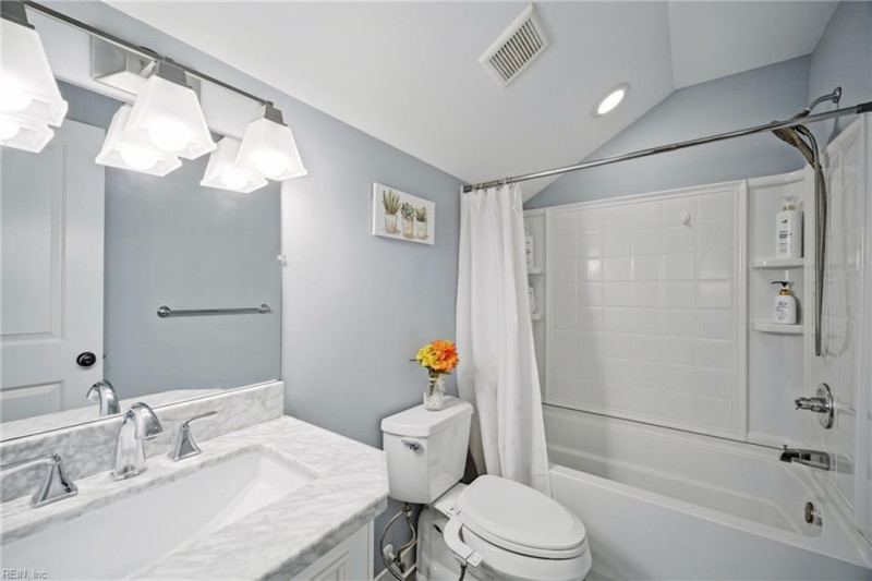 Photo 23 of 46 residential for sale in Virginia Beach virginia