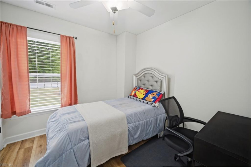 Photo 9 of 46 residential for sale in Virginia Beach virginia