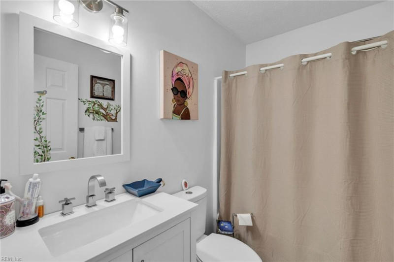 Photo 13 of 17 residential for sale in Newport News virginia Photo 13 of 17 residential for sale in Newport News virginia