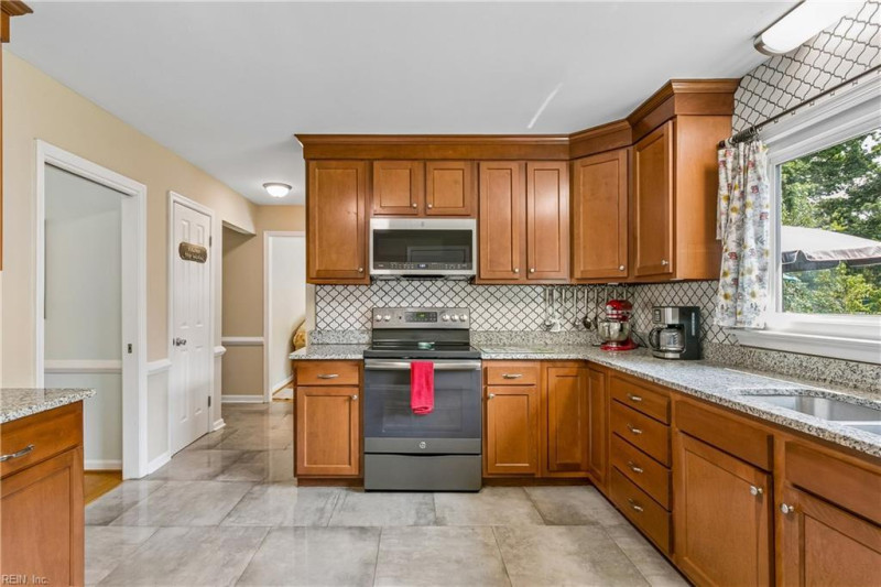 Photo 14 of 48 residential for sale in Newport News virginia Photo 14 of 48 residential for sale in Newport News virginia