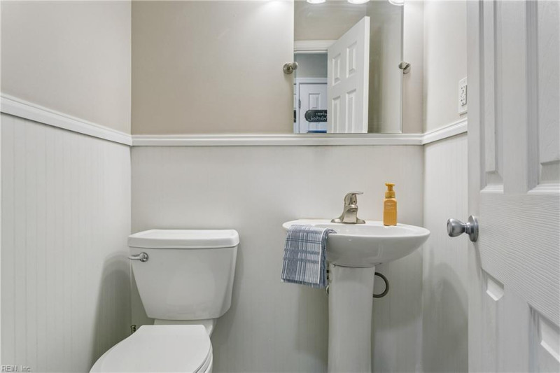 Photo 18 of 48 residential for sale in Newport News virginia Photo 18 of 48 residential for sale in Newport News virginia