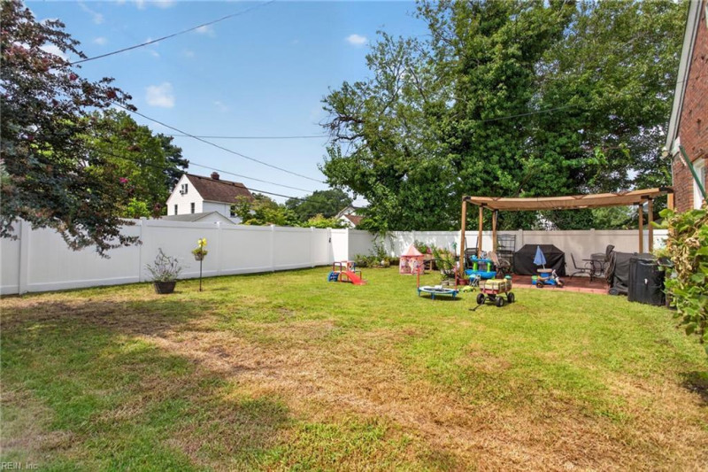 Photo 24 of 24 residential for sale in Portsmouth virginia