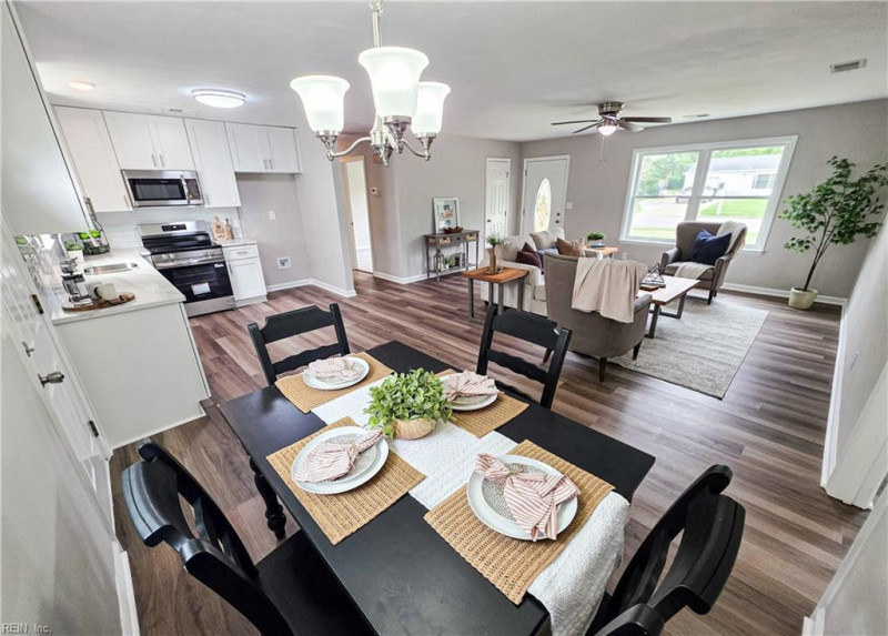 Photo 6 of 20 residential for sale in Virginia Beach virginia