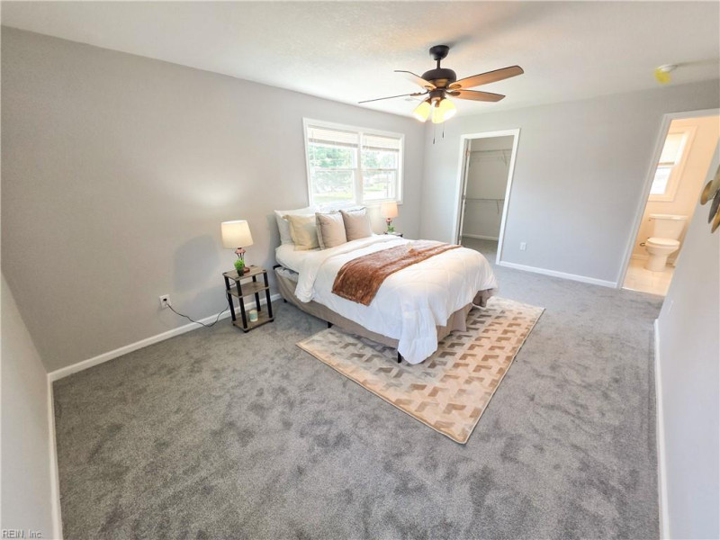 Photo 14 of 21 residential for sale in Portsmouth virginia