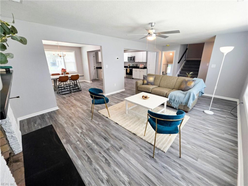 Photo 5 of 21 residential for sale in Portsmouth virginia