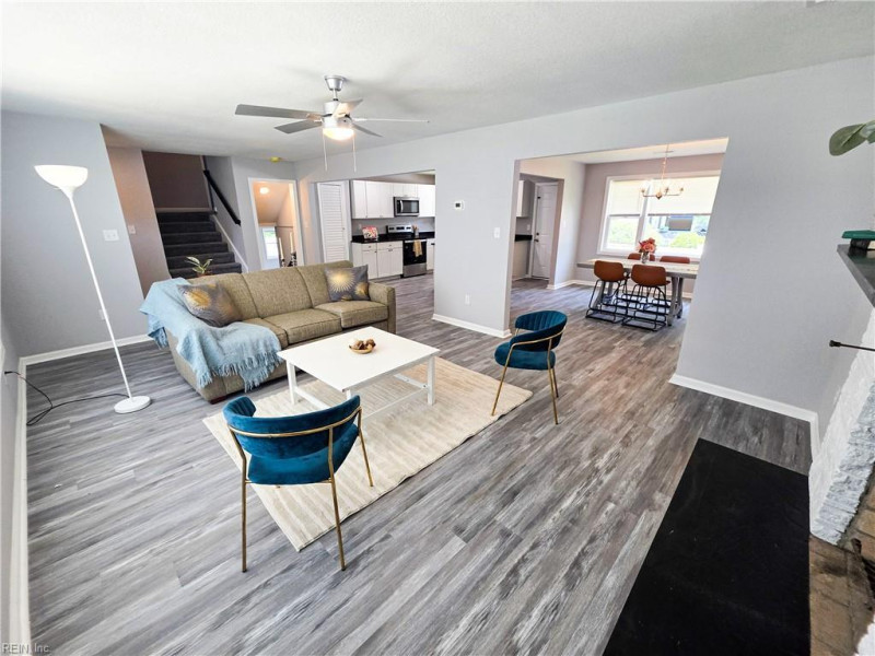 Photo 6 of 21 residential for sale in Portsmouth virginia