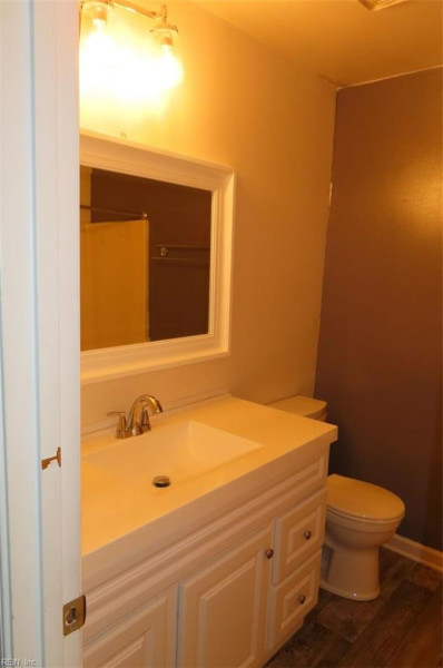 Photo 16 of 19 residential for sale in Chesapeake virginia Photo 16 of 19 residential for sale in Chesapeake virginia