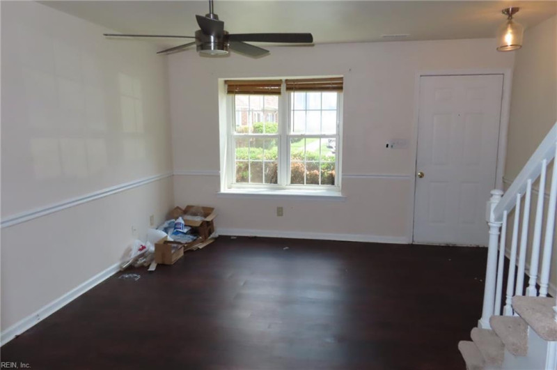 Photo 4 of 19 residential for sale in Chesapeake virginia Photo 4 of 19 residential for sale in Chesapeake virginia