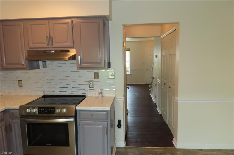 Photo 5 of 19 residential for sale in Chesapeake virginia Photo 5 of 19 residential for sale in Chesapeake virginia