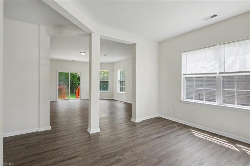 Photo 10 of 34 residential for sale in Newport News virginia