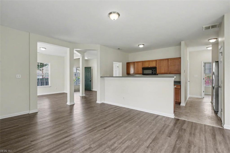 Photo 15 of 34 residential for sale in Newport News virginia