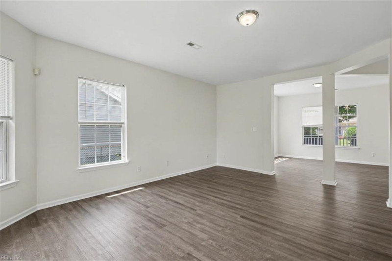 Photo 16 of 34 residential for sale in Newport News virginia