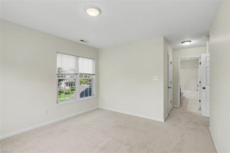Photo 25 of 34 residential for sale in Newport News virginia