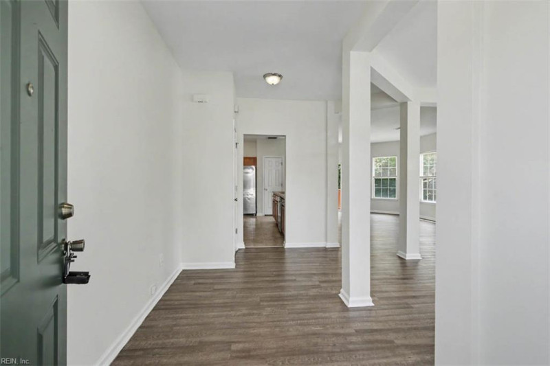 Photo 8 of 34 residential for sale in Newport News virginia