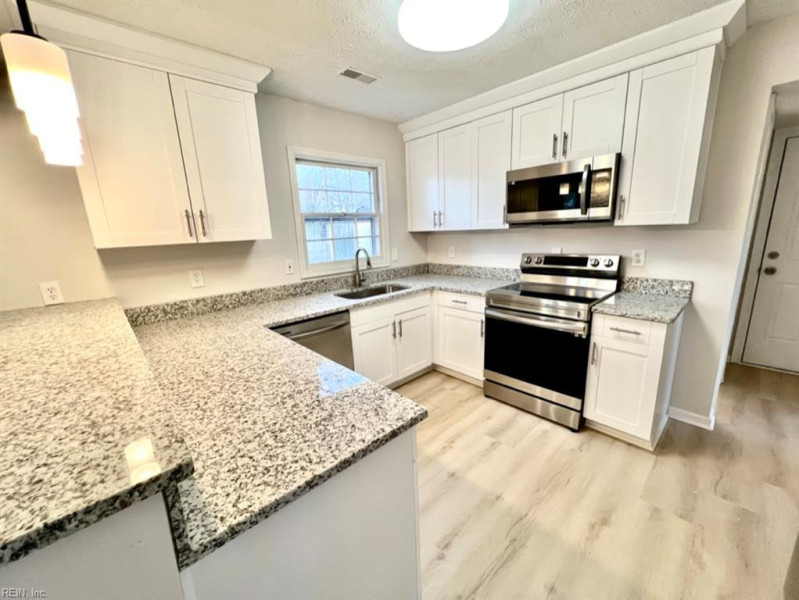 Photo 7 of 25 residential for sale in Hampton virginia Photo 7 of 25 residential for sale in Hampton virginia
