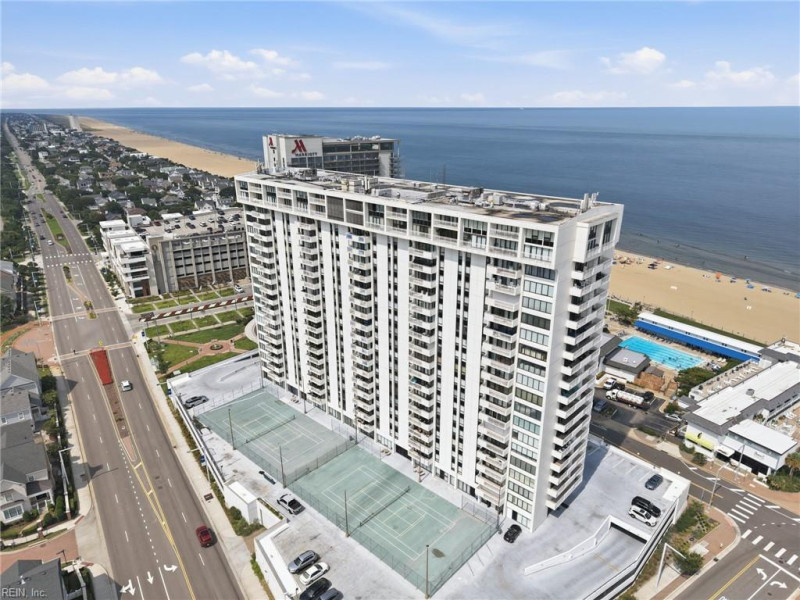 Photo 18 of 44 residential for sale in Virginia Beach virginia