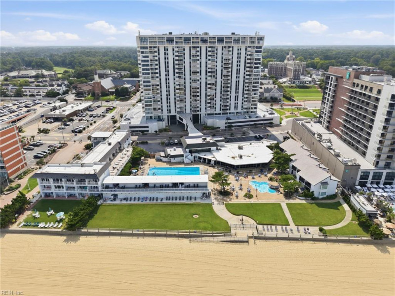 Photo 2 of 44 residential for sale in Virginia Beach virginia