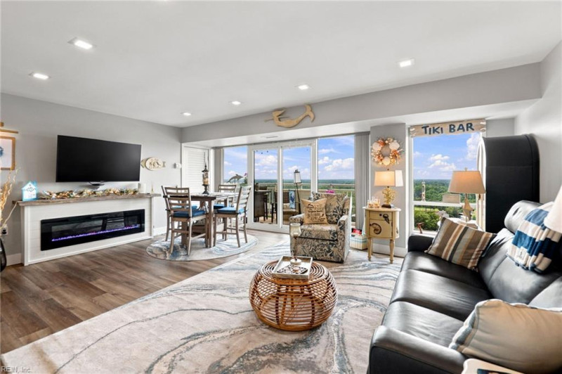 Photo 31 of 44 residential for sale in Virginia Beach virginia