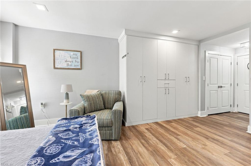 Photo 37 of 44 residential for sale in Virginia Beach virginia