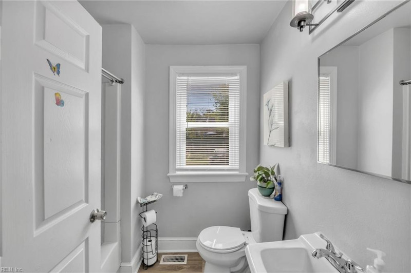 Photo 14 of 31 residential for sale in Norfolk virginia Photo 14 of 31 residential for sale in Norfolk virginia