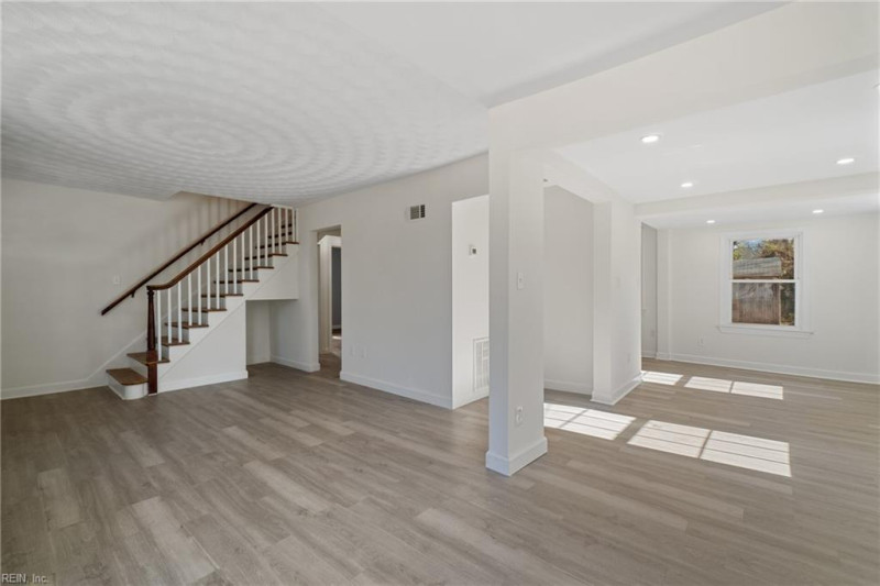 Photo 17 of 18 residential for sale in Newport News virginia