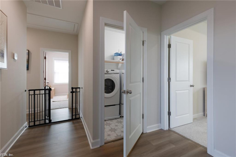 Photo 15 of 36 residential for sale in Virginia Beach virginia