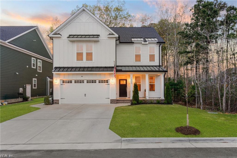 Photo 2 of 36 residential for sale in Virginia Beach virginia
